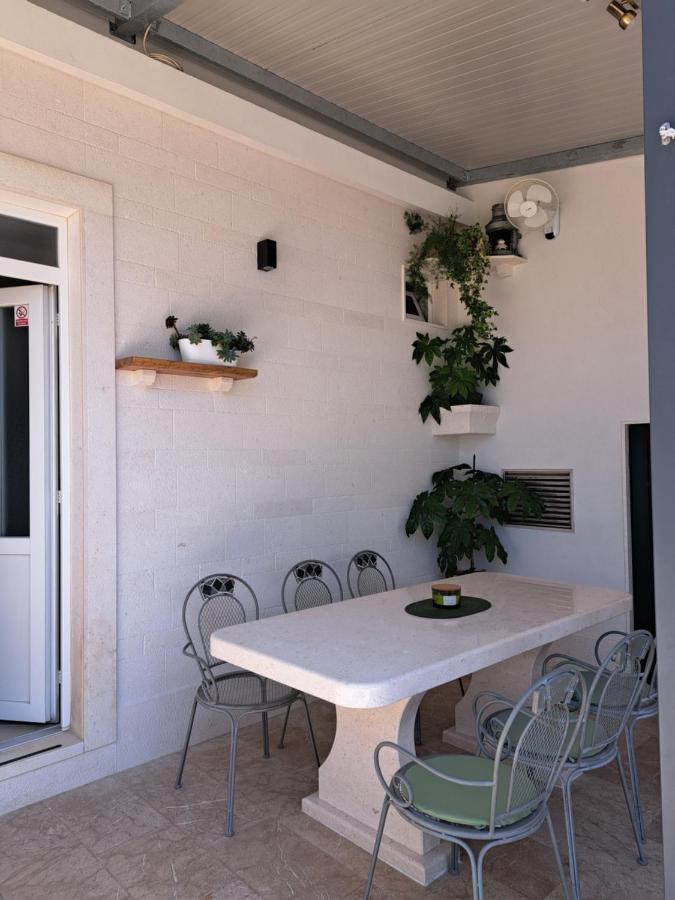 Apartman Dupin Dugi Rat Exterior photo